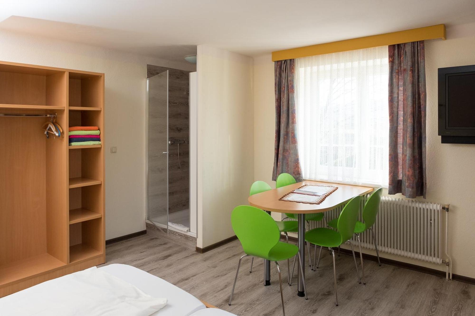 Bed and Breakfast Rosslwirt-Rast Strass im Attergau Esterno foto