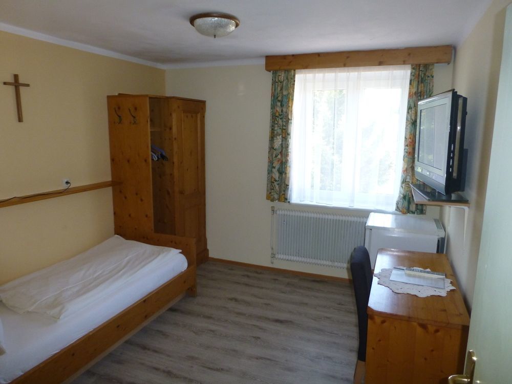 Bed and Breakfast Rosslwirt-Rast Strass im Attergau Esterno foto